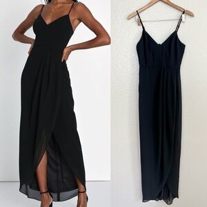 NWOT Transcending Presence Black Sleeveless Tulip Midi Dress